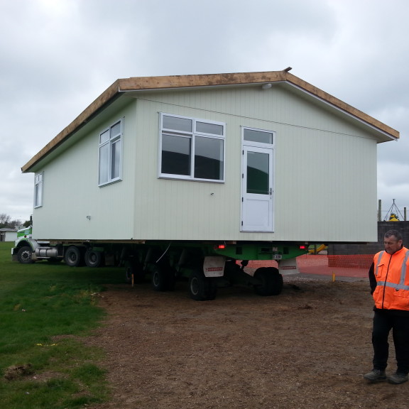 150915 Normanby Classroom arriving 3