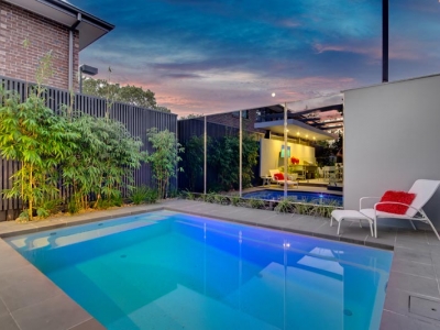 Custom Construction - New Plymouth - Swimming Pool - Plunge 9